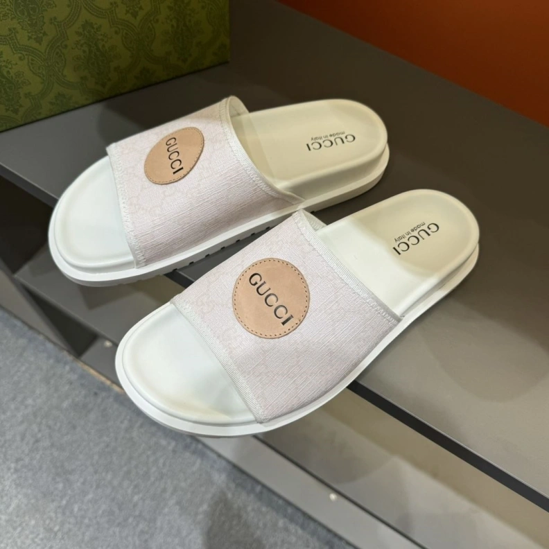 Cozy Gxccx Slippers 155301