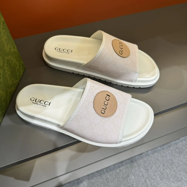 Cozy Gxccx Slippers 155301