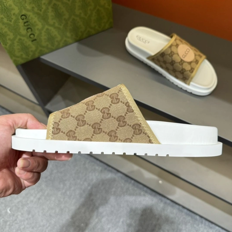 Gxccx Slippers Modern 155293
