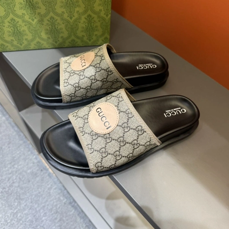 Modern Gxccx Slippers 155292