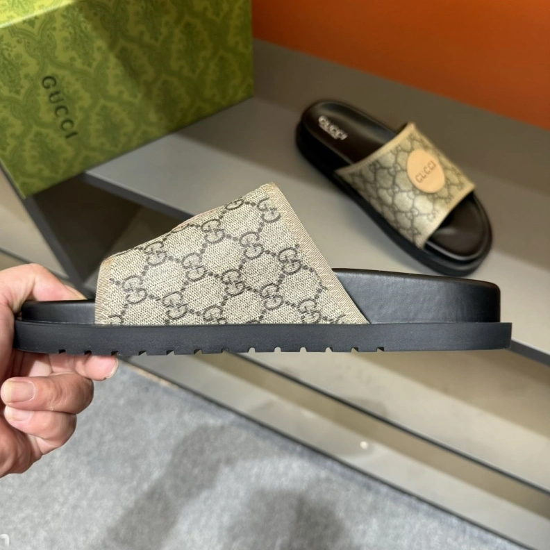 Modern Gxccx Slippers 155292