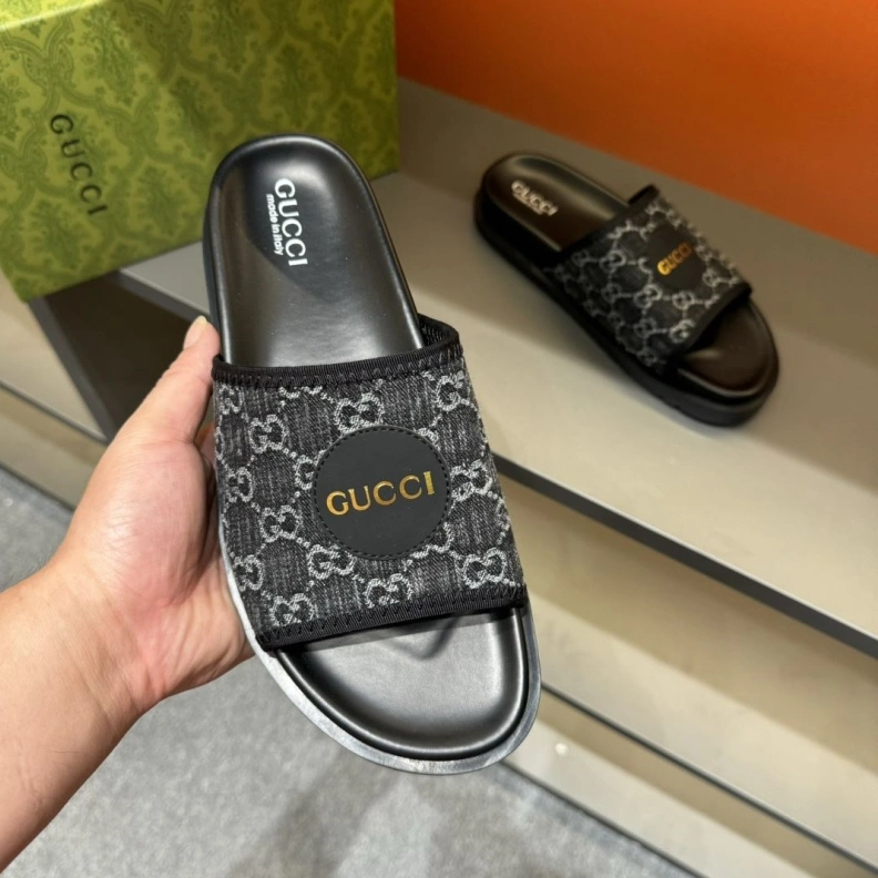 Efficient Gxccx Slippers 155294