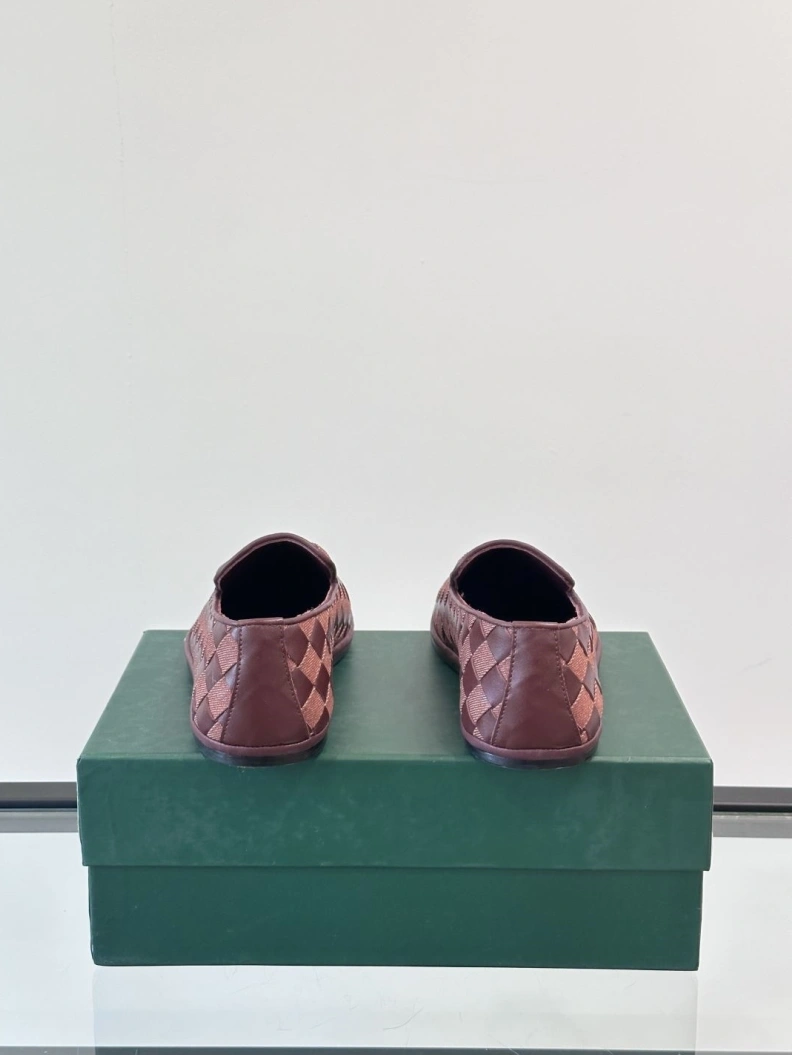 Bxttxga Vxnxta Leather Shoes Compact 112355