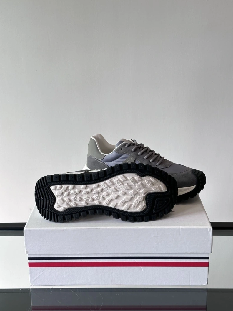 Cozy Mxnclxr Sneakers 197199