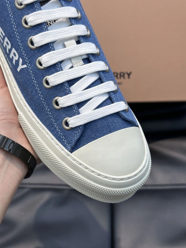 SportInspired Bxrbxrry Sneakers 114443