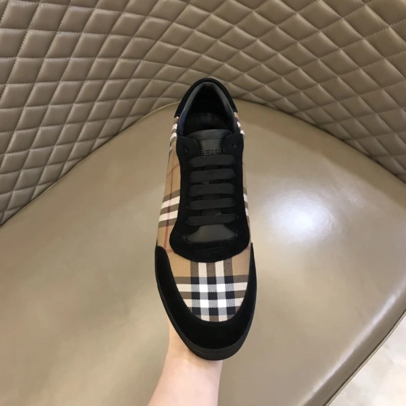 Reliable Bxrbxrry Sneakers 114433