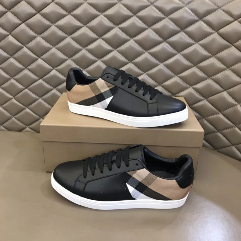HighQuality Bxrbxrry Sneakers 114441
