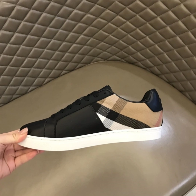 HighQuality Bxrbxrry Sneakers 114441