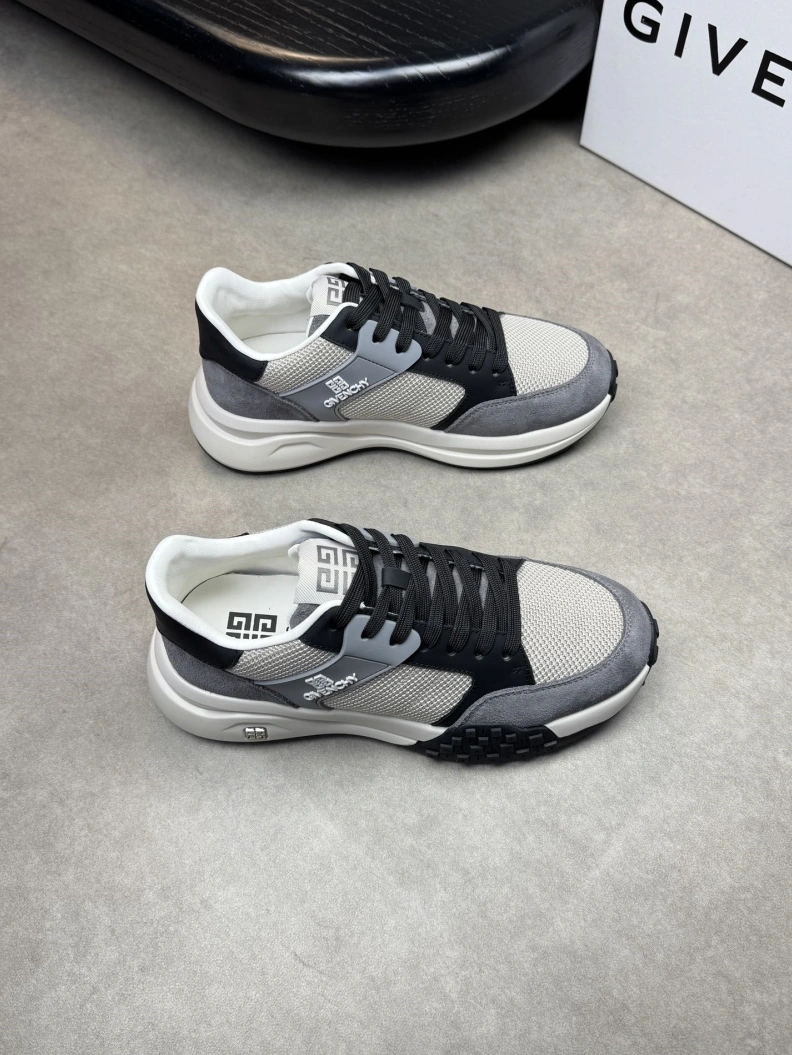 NewStyle Gxvxnchy Sneakers 151883