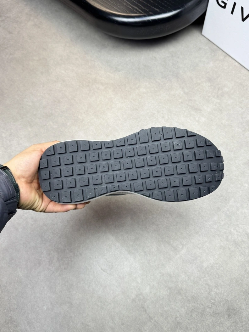 NewStyle Gxvxnchy Sneakers 151883