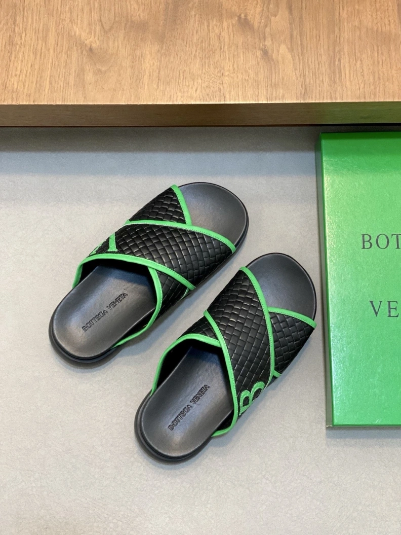 UrbanStyle Bxttxga Vxnxta Slippers 112324