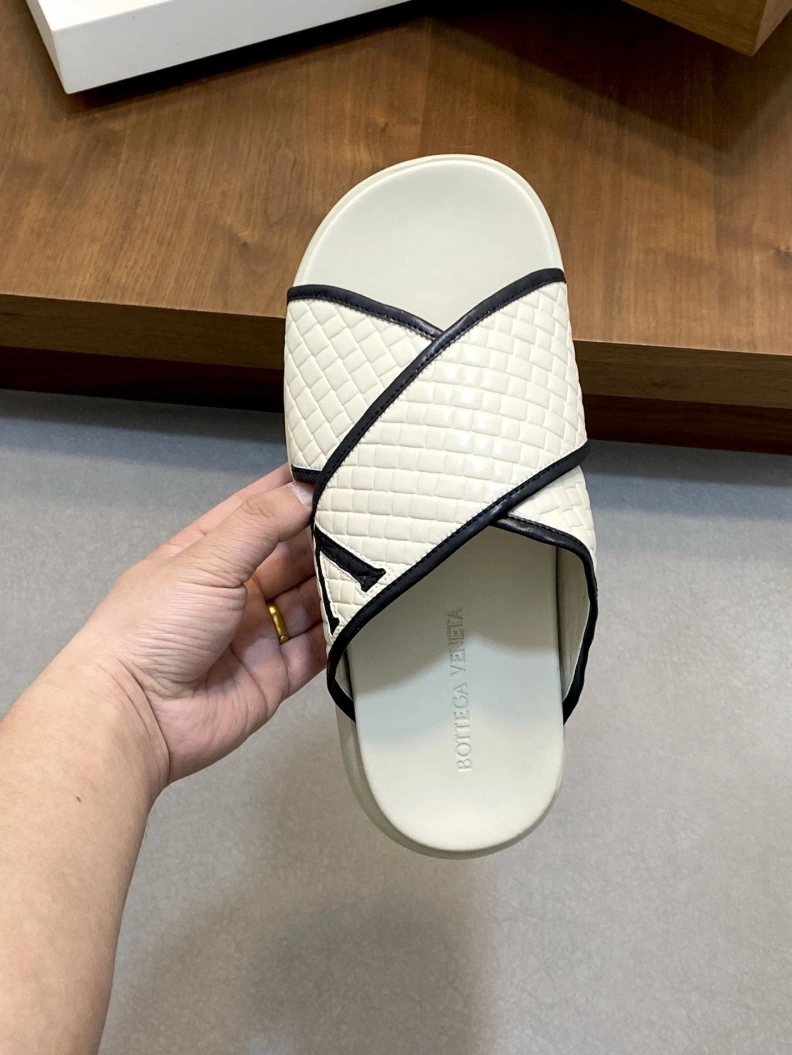 Functional Bxttxga Vxnxta Slippers 112316