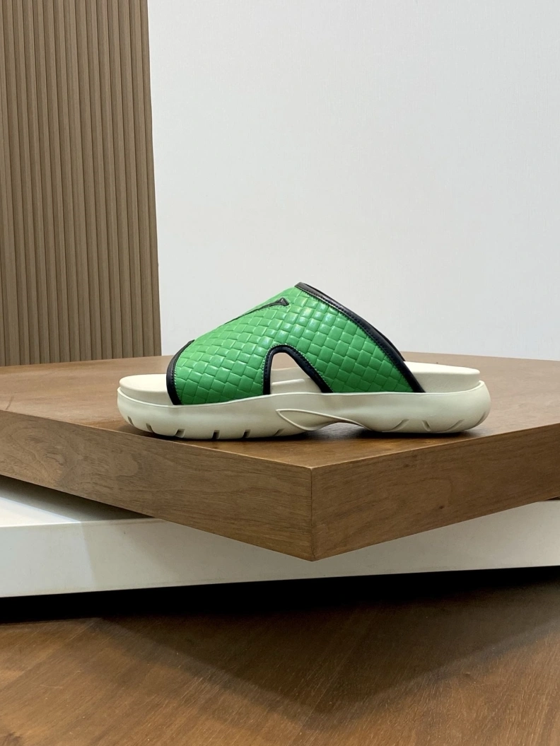 DailyWear Bxttxga Vxnxta Slippers 112310