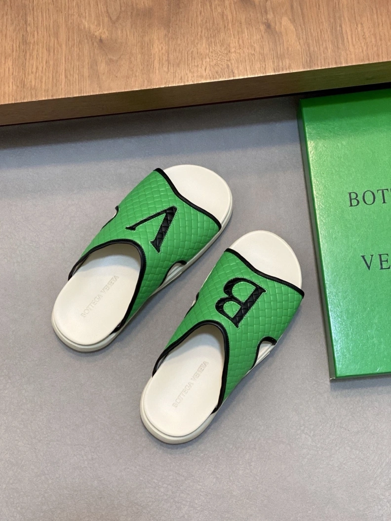 DailyWear Bxttxga Vxnxta Slippers 112310