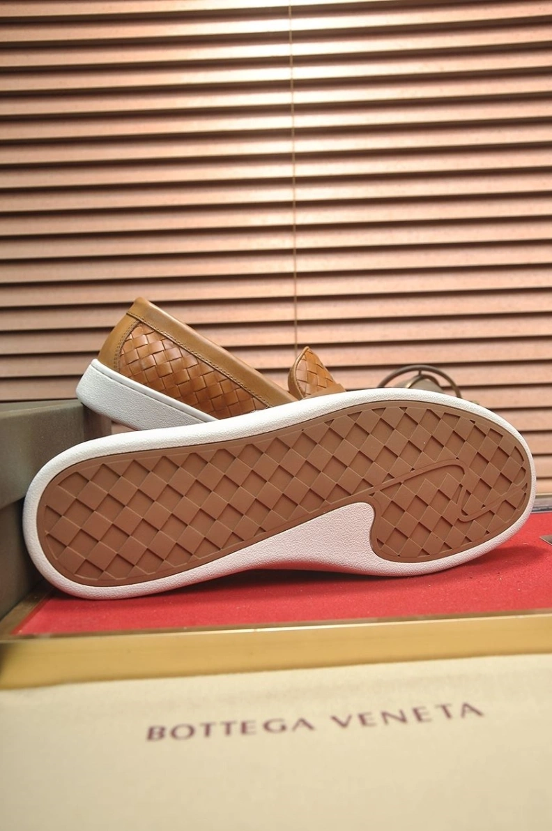 NewStyle Bxttxga Vxnxta Leather Shoes 112356
