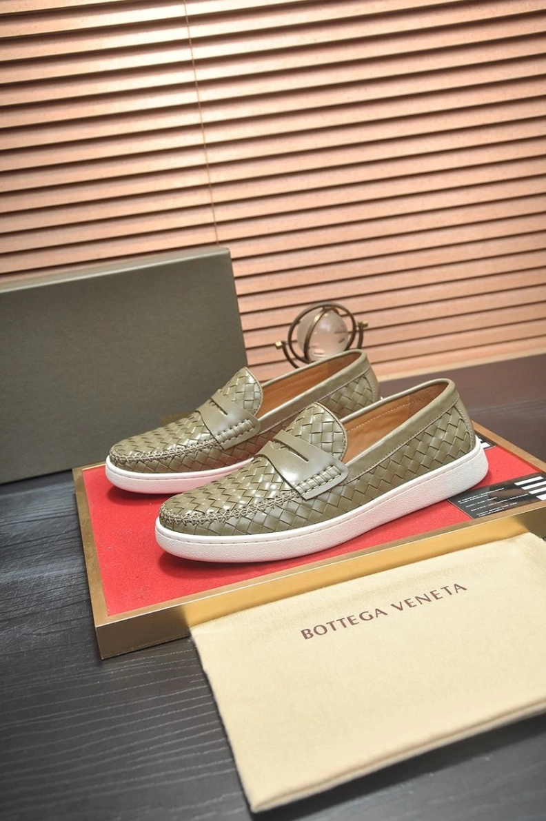 Timeless Bxttxga Vxnxta Leather Shoes 112360