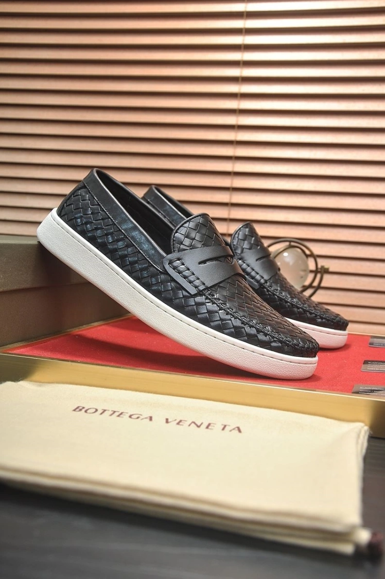 Bxttxga Vxnxta Leather Shoes Timeless 112352