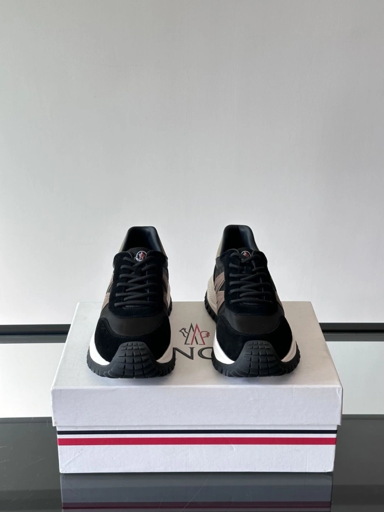 Durable Mxnclxr Sneakers 197191