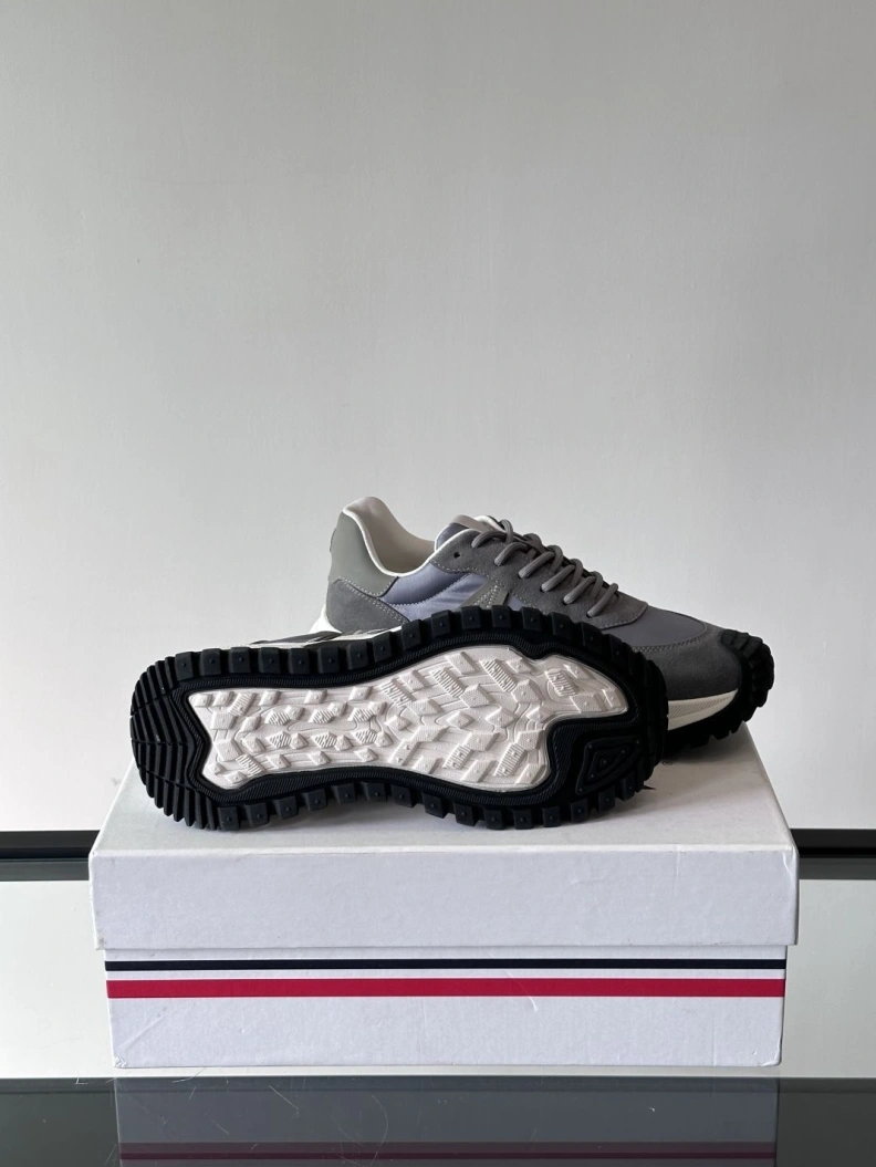 Soft Mxnclxr Sneakers 197208