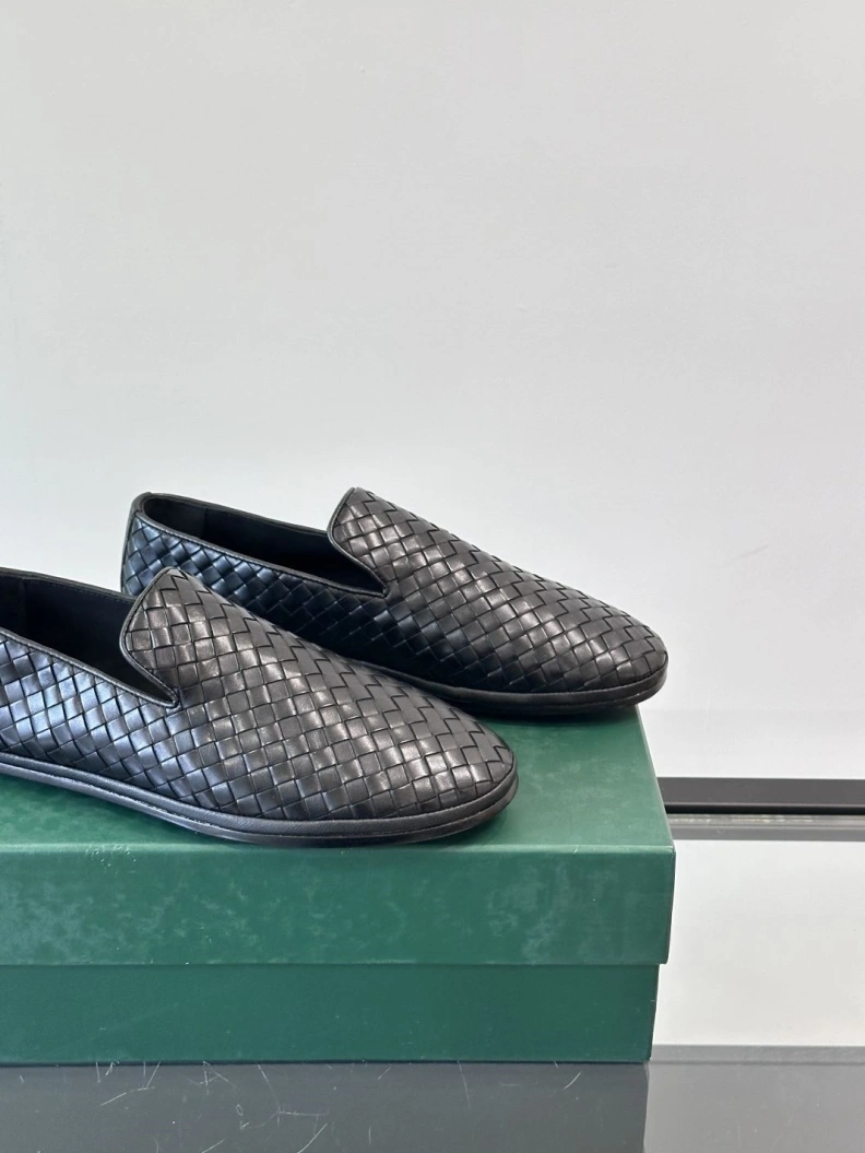 Bxttxga Vxnxta Leather Shoes Bright 112346