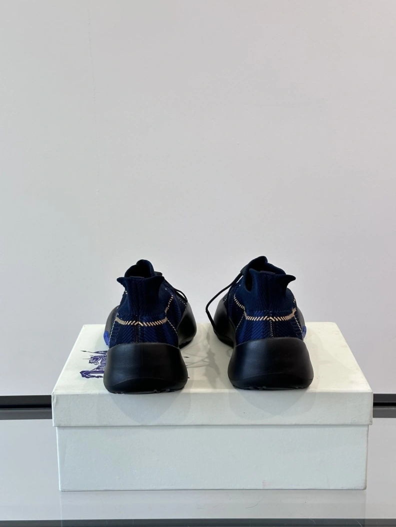 Bxrbxrry Sneakers Compact 114423