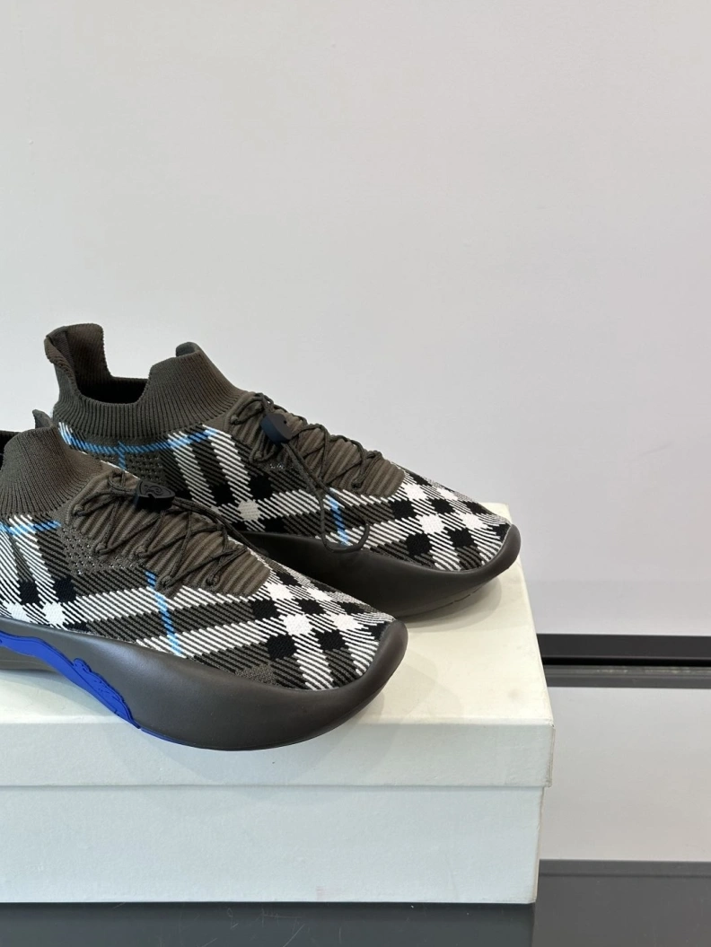 Bxrbxrry Sneakers GoAnywhere 114420