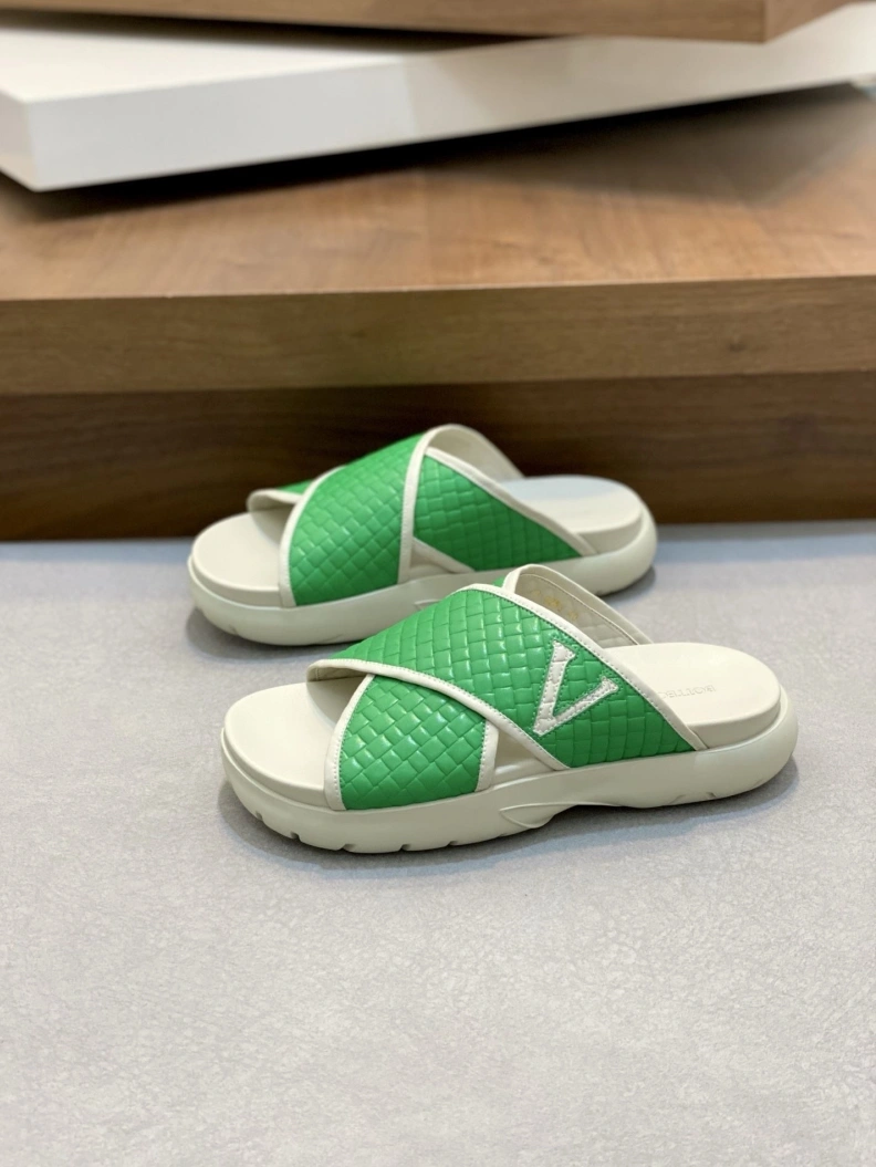 Efficient Bxttxga Vxnxta Slippers 112302