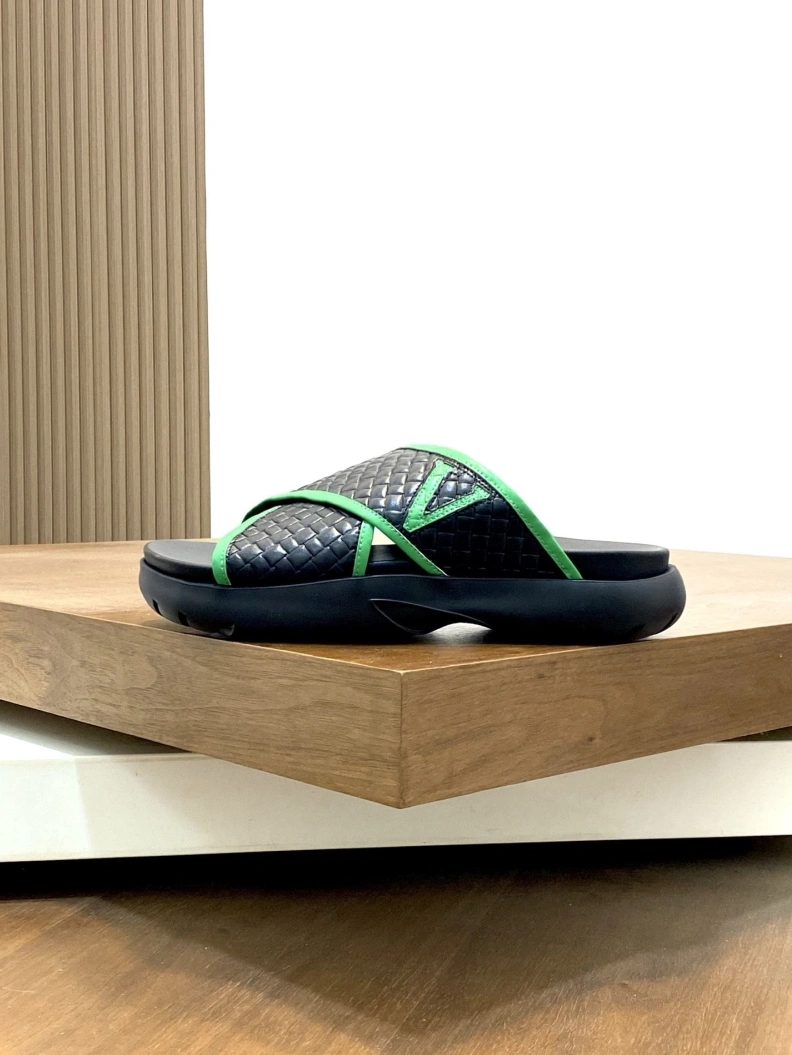 Durable Bxttxga Vxnxta Slippers 112300