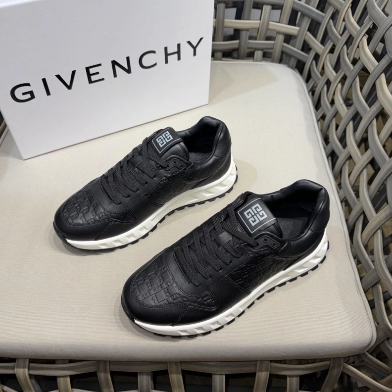 GoAnywhere Gxvxnchy Sneakers 151876