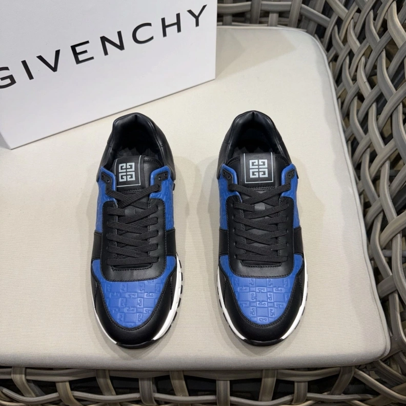 Bold Gxvxnchy Sneakers 151873