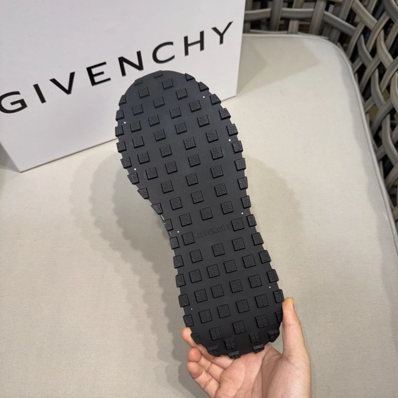 BestValue Gxvxnchy Sneakers 151872
