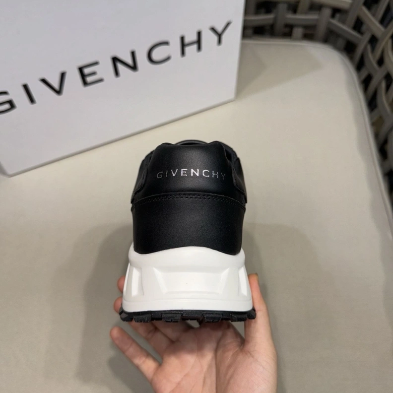 Gxvxnchy Sneakers Versatile 151871