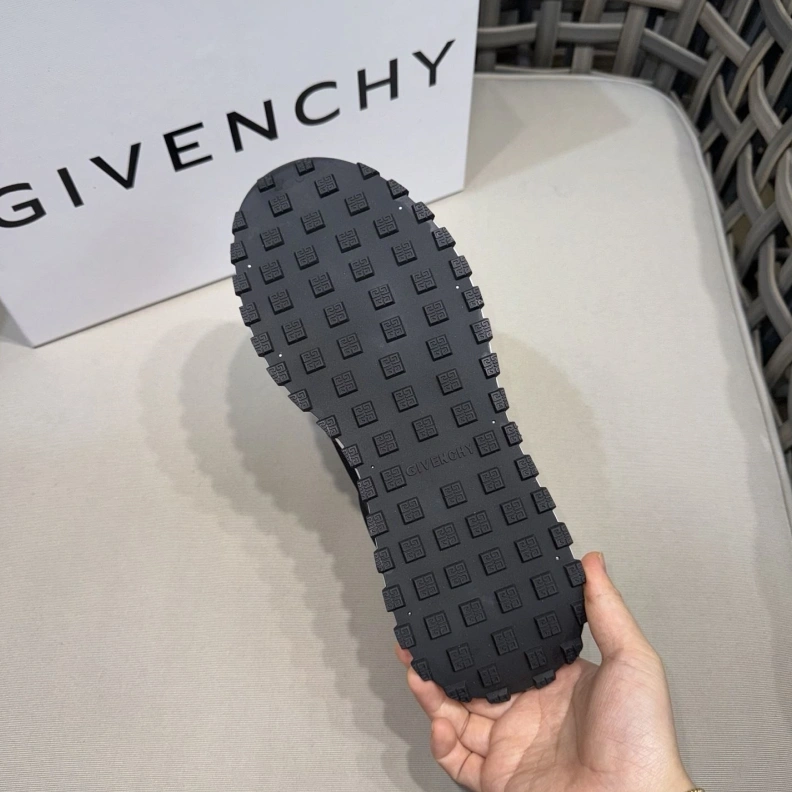 Gxvxnchy Sneakers Versatile 151871