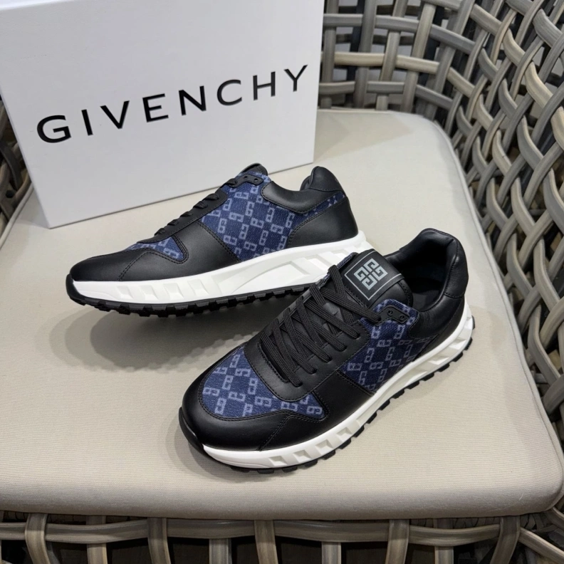 ModernLook Gxvxnchy Sneakers 151863