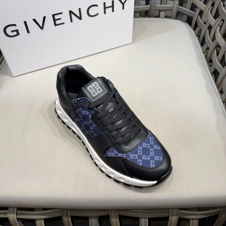 ModernLook Gxvxnchy Sneakers 151863