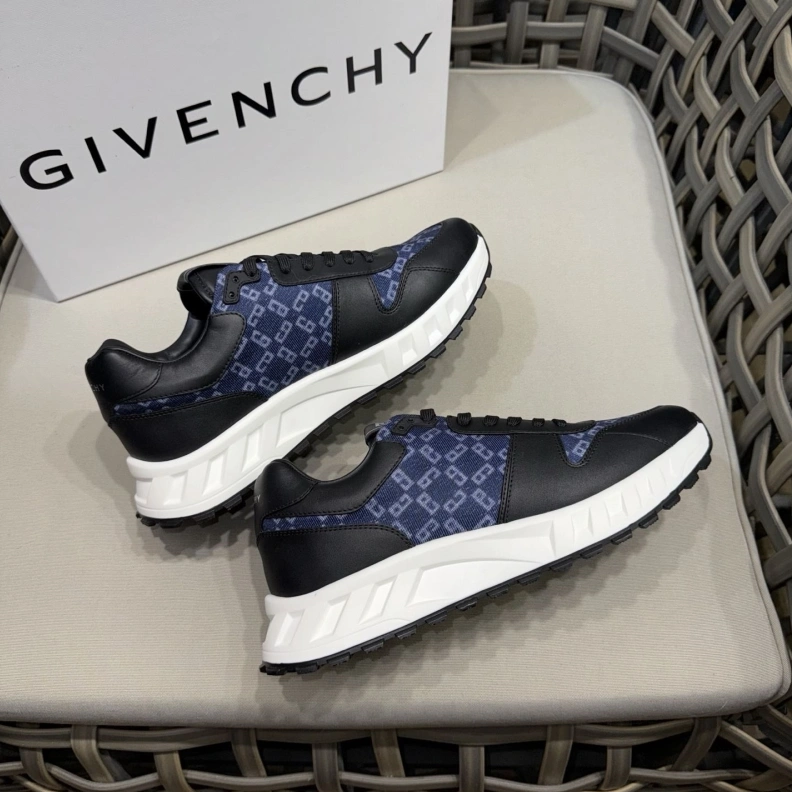 ModernLook Gxvxnchy Sneakers 151863