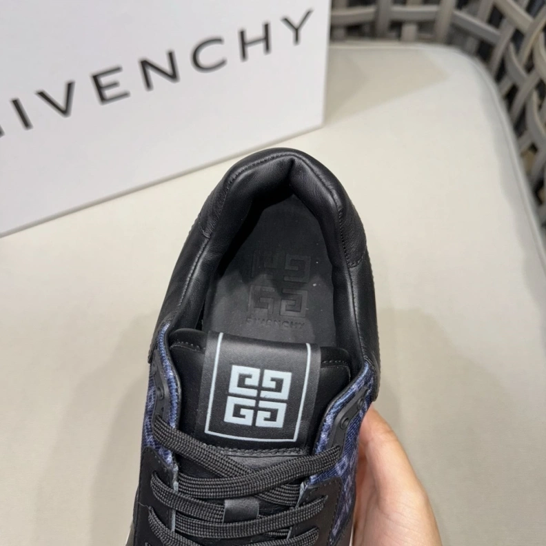 ModernLook Gxvxnchy Sneakers 151863