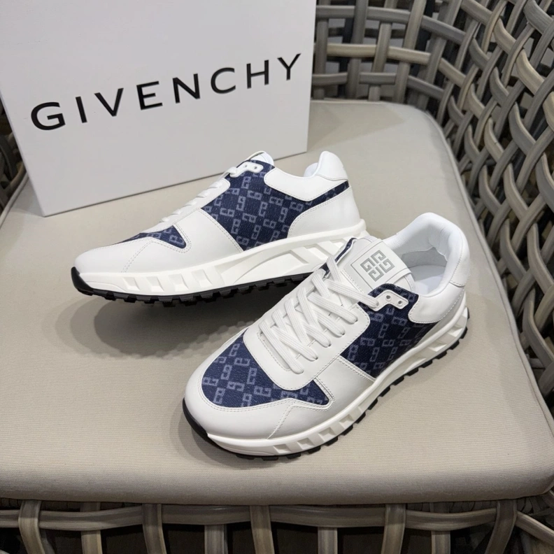 Comfortable Gxvxnchy Sneakers 151856