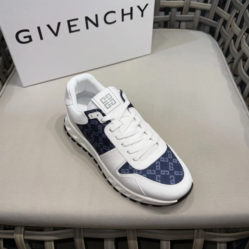 Comfortable Gxvxnchy Sneakers 151856