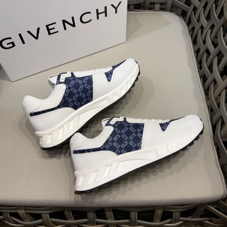 Comfortable Gxvxnchy Sneakers 151856