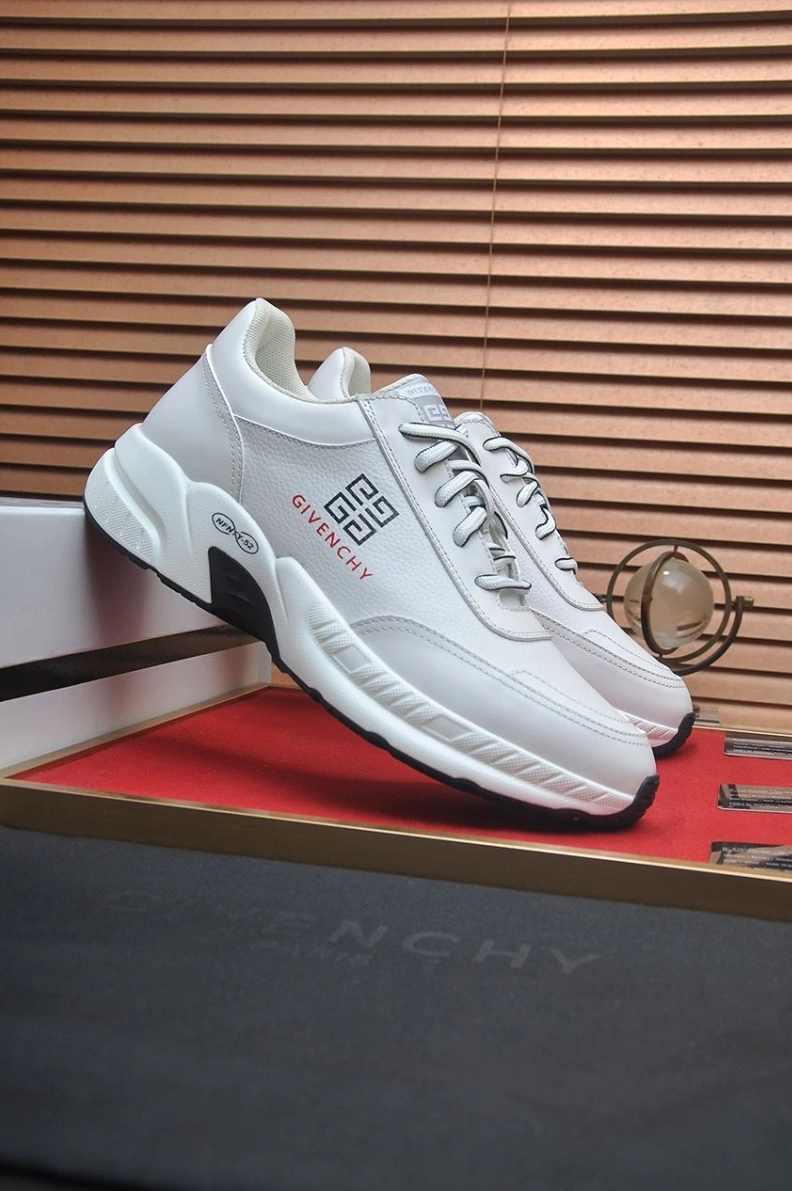 Gxvxnchy Sneakers Functional 151859