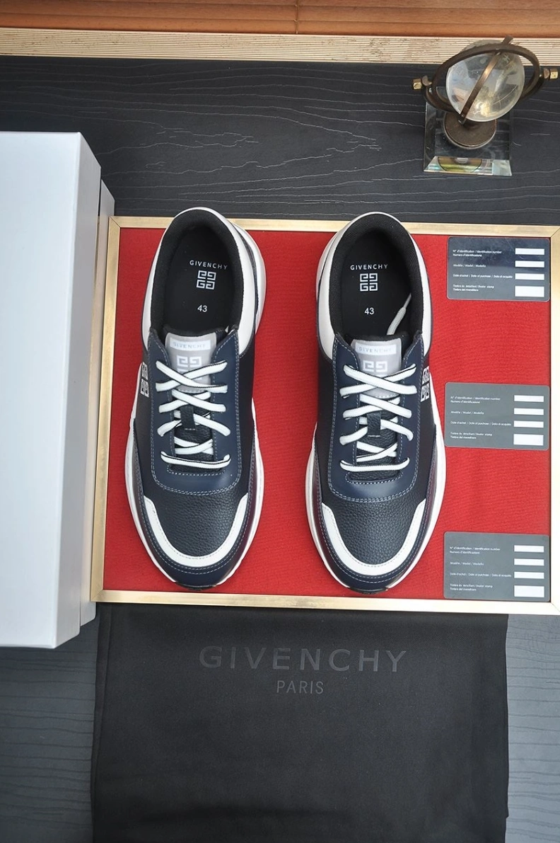 Gxvxnchy Sneakers SportInspired 151857