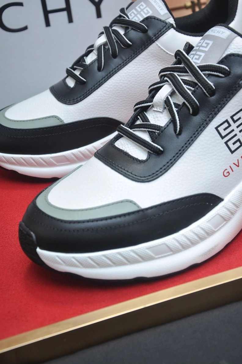 Gxvxnchy Sneakers Modern 151848