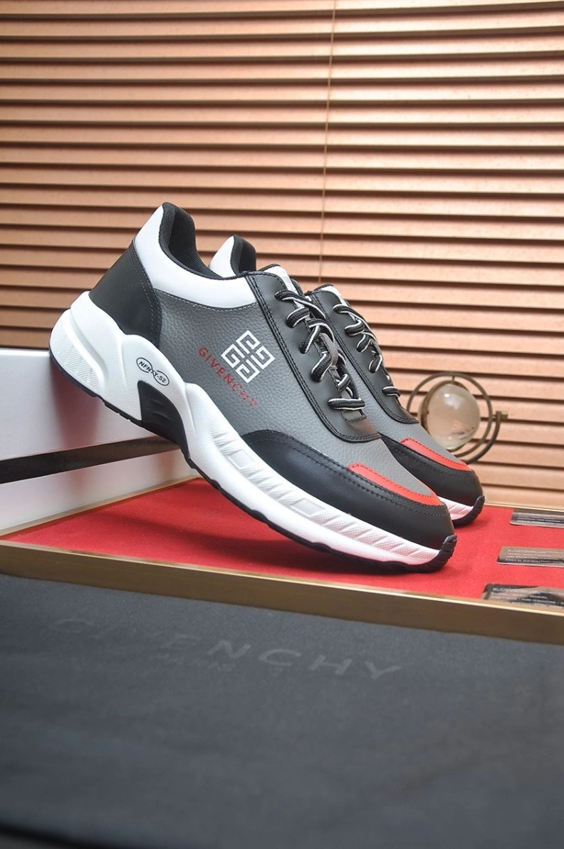 Gxvxnchy Sneakers Lightweight 151835