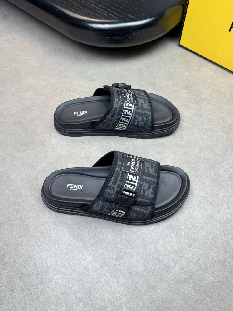 Fxndx Slippers EyeCatching 146970