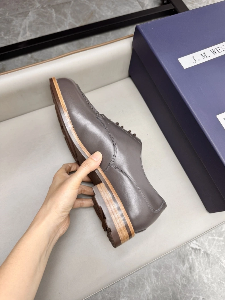 Flexible Othxr Leather Shoes 209932