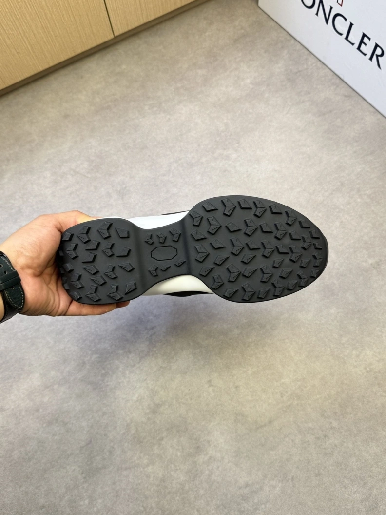 Mxnclxr Sneakers Resilient 197175