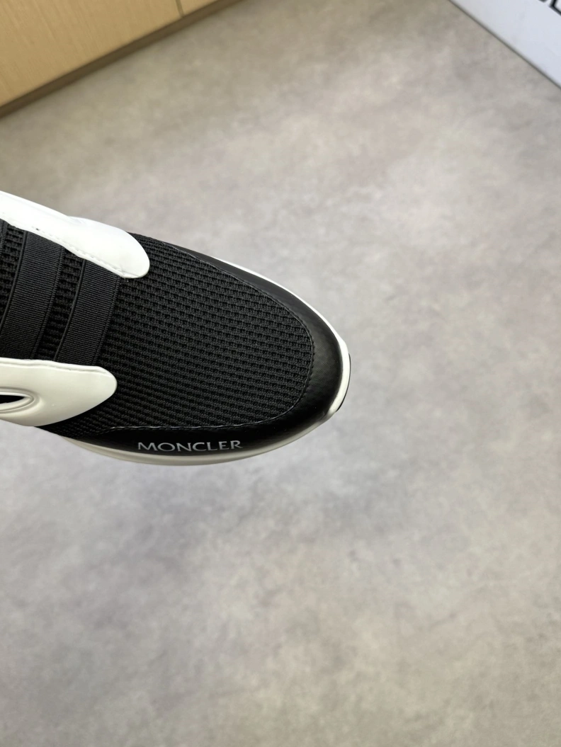 Mxnclxr Sneakers Vibrant 197174