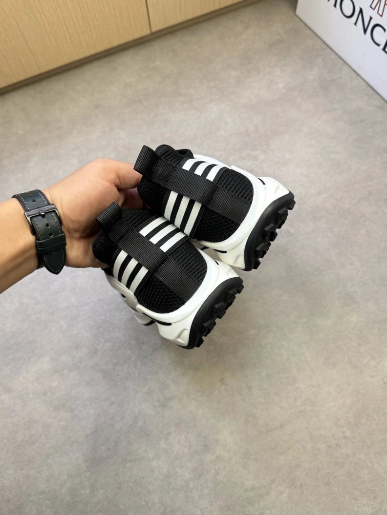 Mxnclxr Sneakers Vibrant 197174