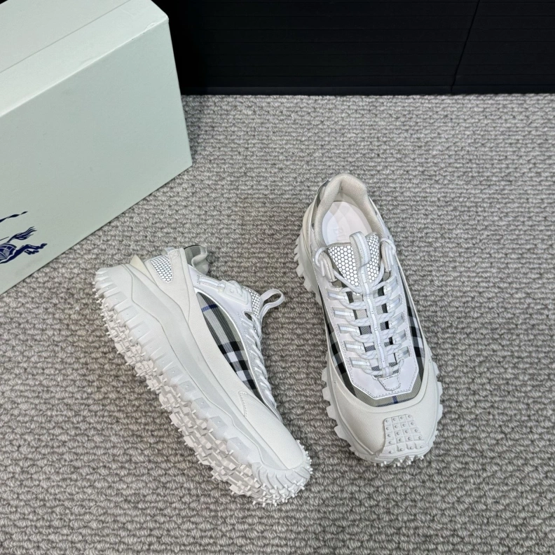 AllSeason Bxrbxrry Sneakers 114413